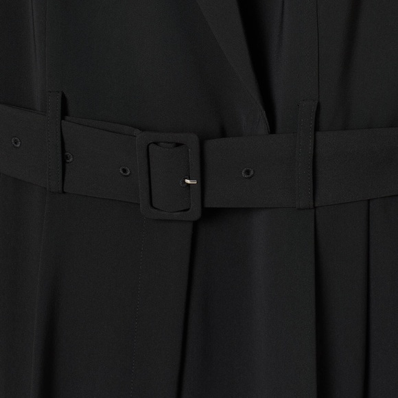 Jumpsuit with belt - Picture 2 of 3